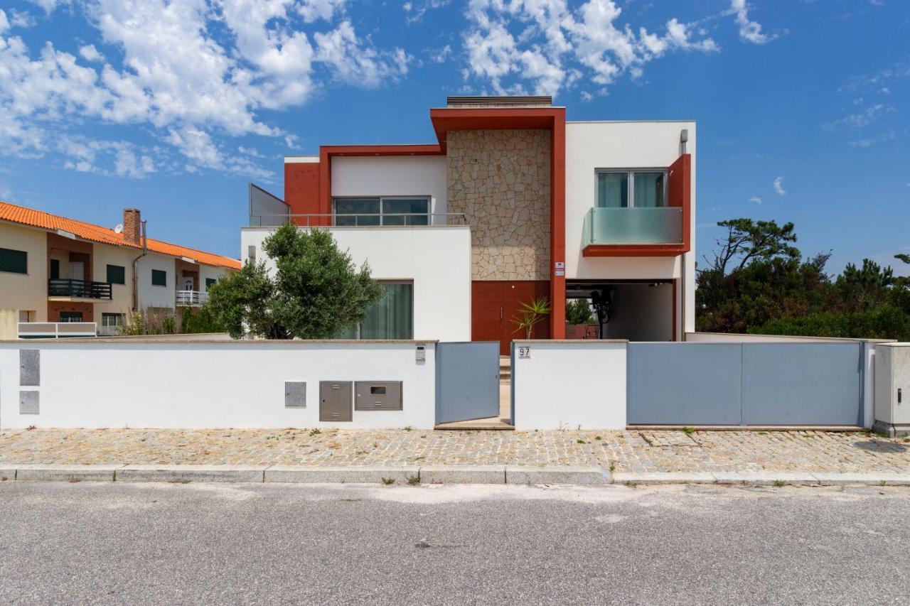 O Cantinho Entre A Ria E O Mar - With Hot Water Pool All Year Round Torreira Exterior photo